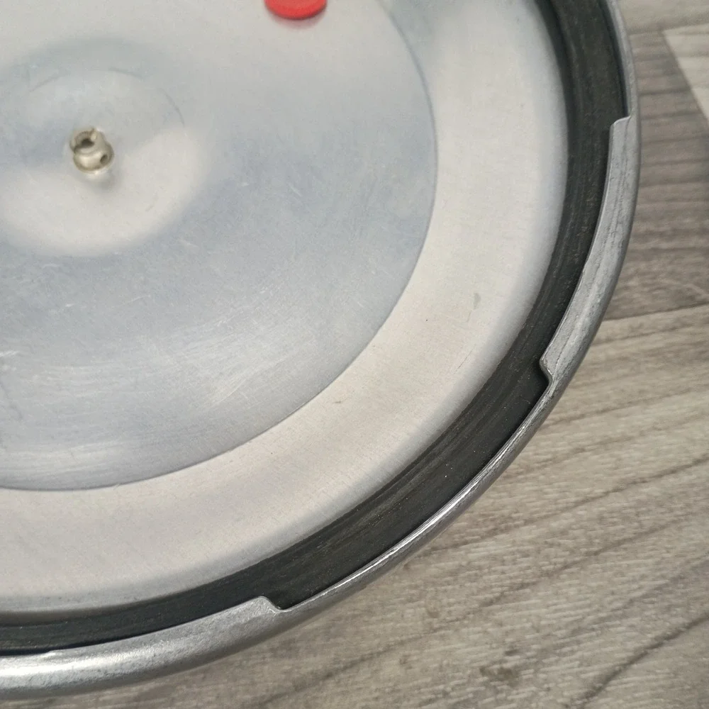 Mirro M-0534-11 4 Qt Aluminum Pressure Cooker Canner w/ Jiggler Made in USA